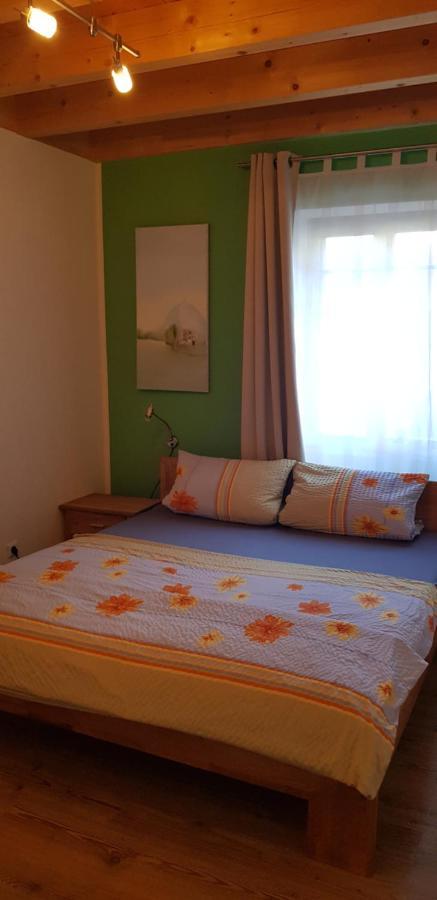 Weingut Schunck Apartment Лайнсвайлер Екстериор снимка