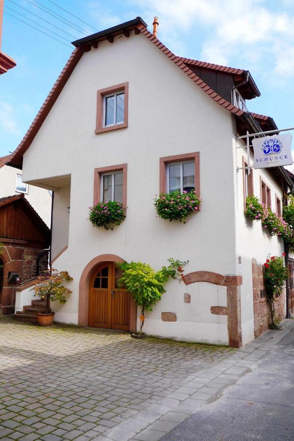 Weingut Schunck Apartment Лайнсвайлер Екстериор снимка
